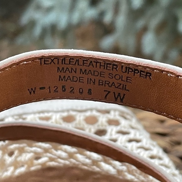 NEW Walking Cradles Ivory Avery Crochet Espadrille Wedge Comfort Sandals. Size 7 - Picture 5 of 6